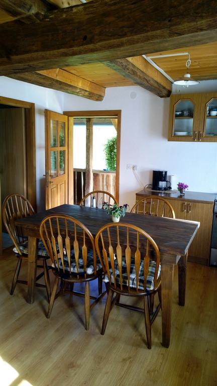 Rustic Home Mia Duga Resa Bilik gambar