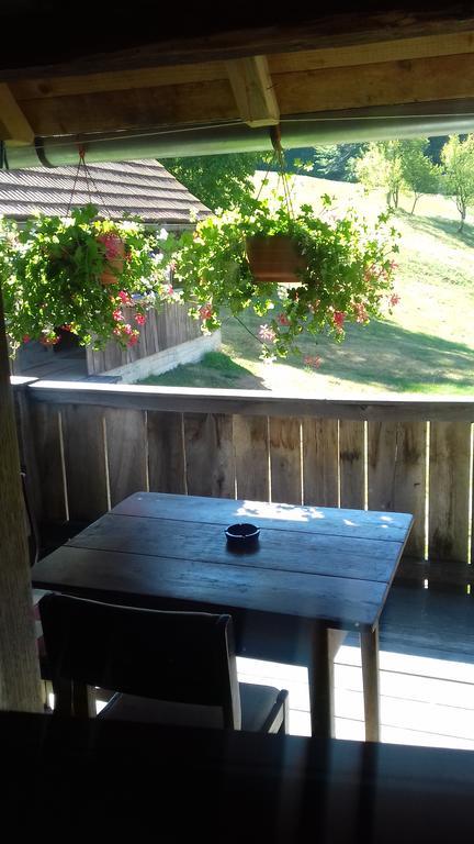 Rustic Home Mia Duga Resa Luaran gambar